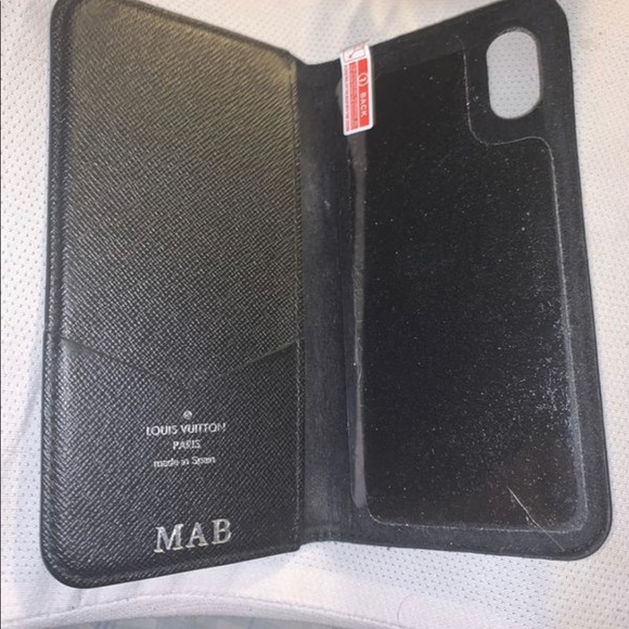 100% Louis Vuittion iPhone X case - Picture 2 of 4